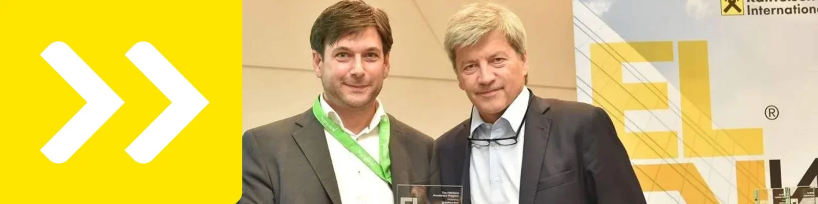 Russel Perry, Founder & CEO of kompany, with Johann Strobl, CEO of Raiffeisen Bank International, at the Elevator Lab Finals in 2018 © Elevator Ventures